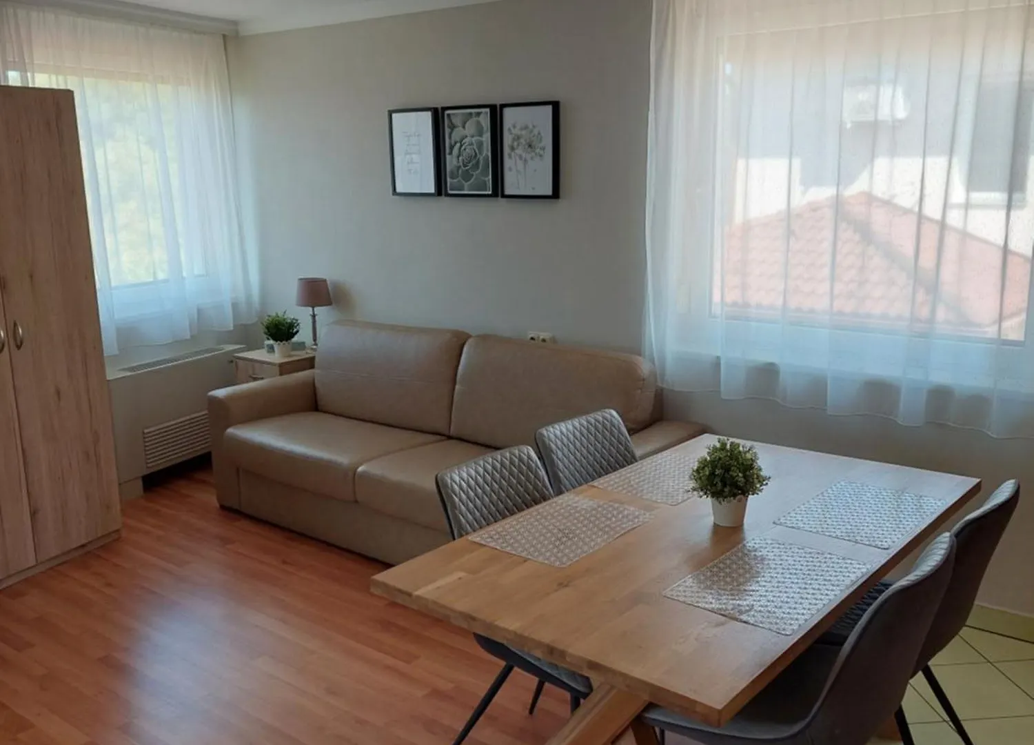 Pensjonat Elek Apartmanhaz Hajdúszoboszló Węgry